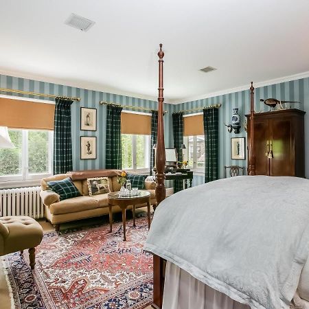 Bishops Hall (Adults Only) オーク・パーク エクステリア 写真